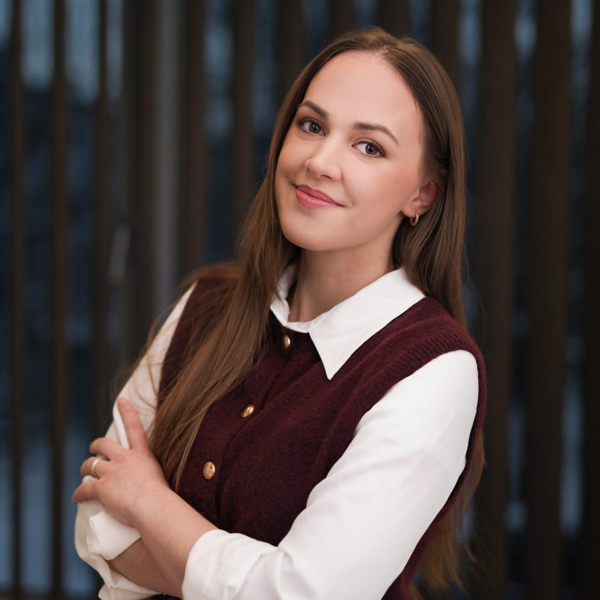 Carmen Ronk - õde, ravimuuringute koordinaator